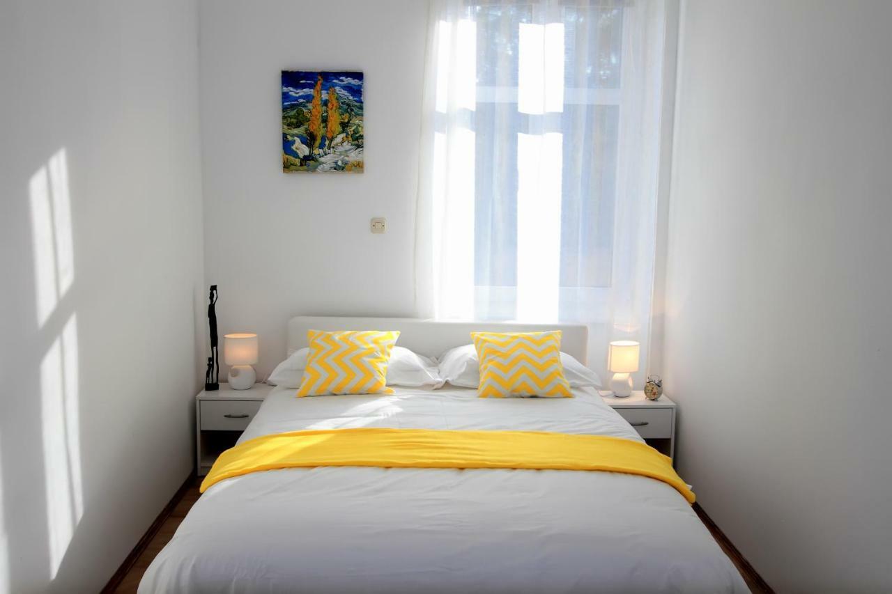 Bivium Apartment โอโทชาส ภายนอก รูปภาพ